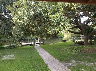 922 Mill Creek Rd, Bradenton, FL 34212