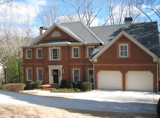 445 Holly Stream Trl, Roswell, GA 30075