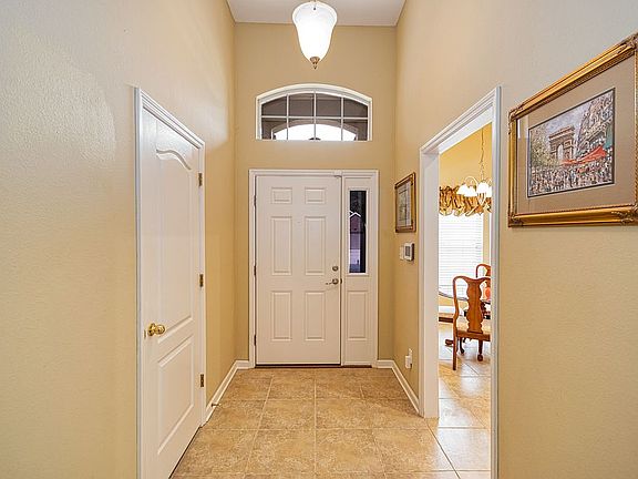 5th image of 3313 Dry Creek Dr