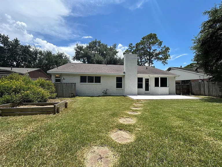 12118 Dorrance Ln — Photo 21