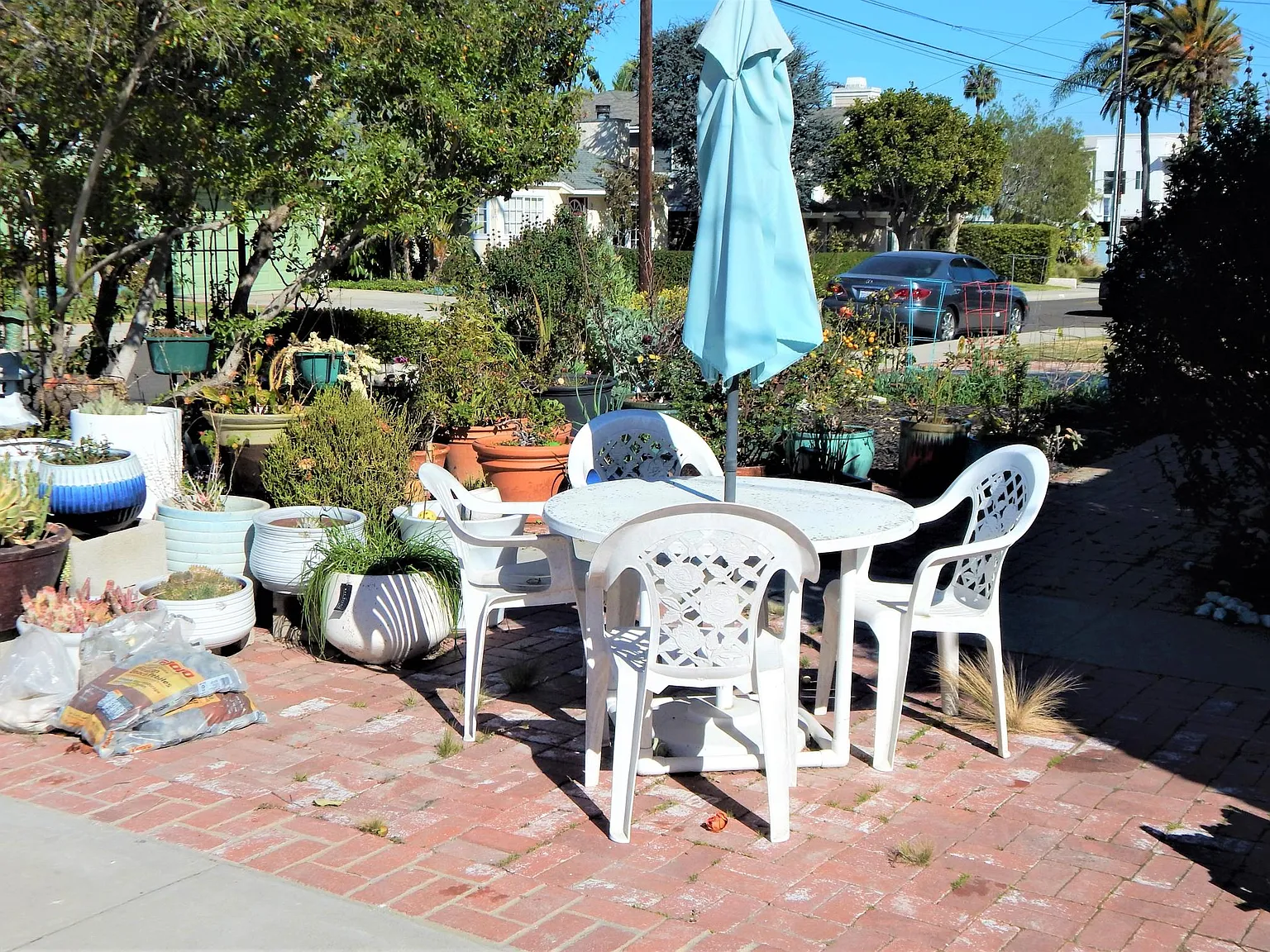 2 bed, 800 sqft, $3,000 — Photo 3