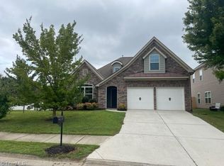 4794 Abbey Park Rd, Kernersville, NC 27284
