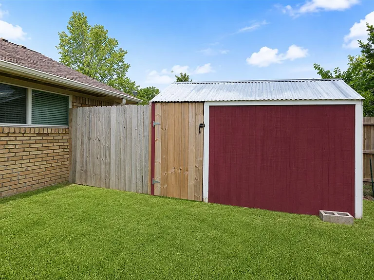 9531 Weatherwood Dr — Photo 28