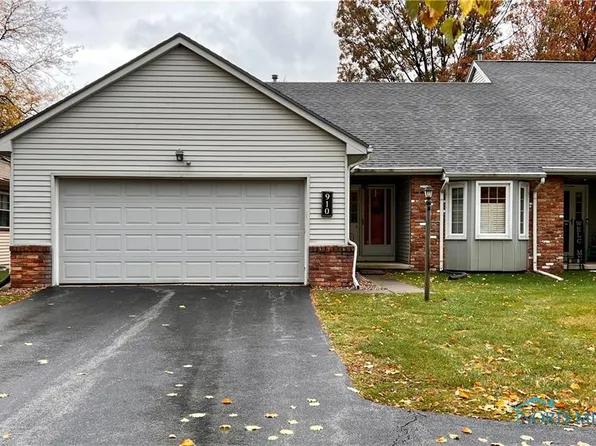 910 E Boundary St, Perrysburg, OH 43551
