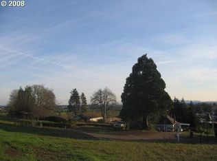 5947 1/2 Riverbanks Rd, Grants Pass, OR 97527