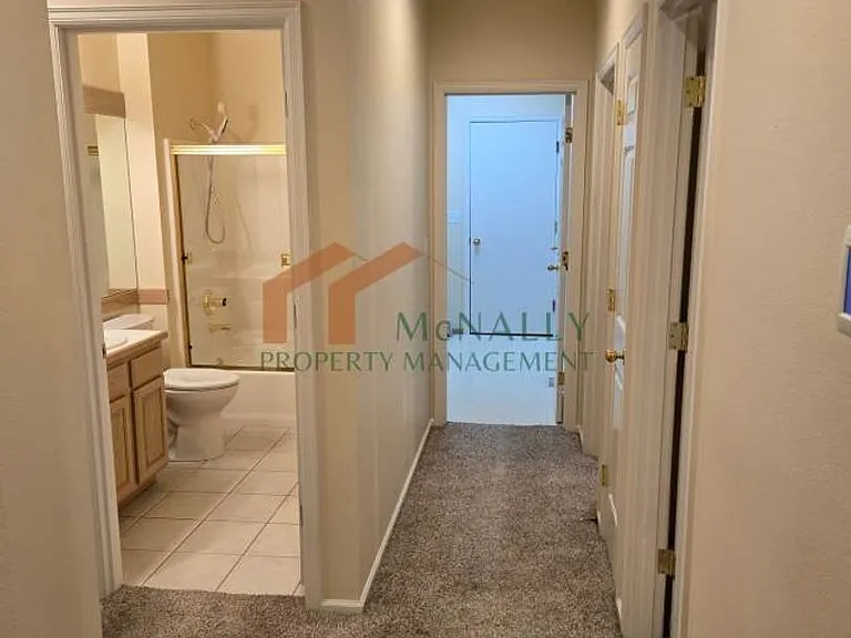 2807 19th Avenue Ct NW — Photo 15