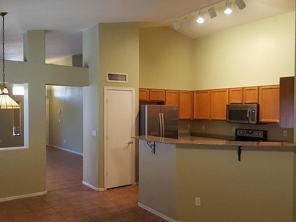 5th image of 3540 S Hollyhock Pl