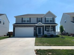 6667 High Perch Dr, North Ridgeville, OH 44039