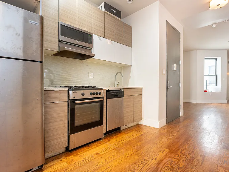 102 Rogers Ave #2 — Photo 1