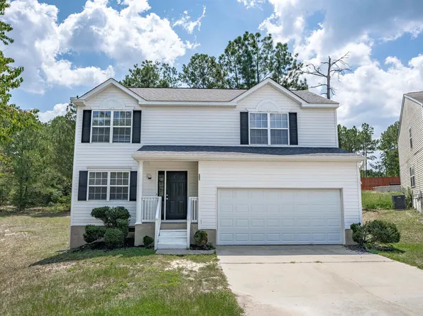 205 Drayden Ct, Lexington, SC 29073