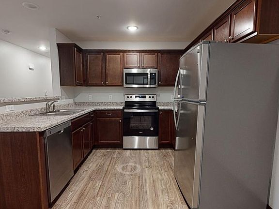 5th image of 1269 Daphne Cir #3