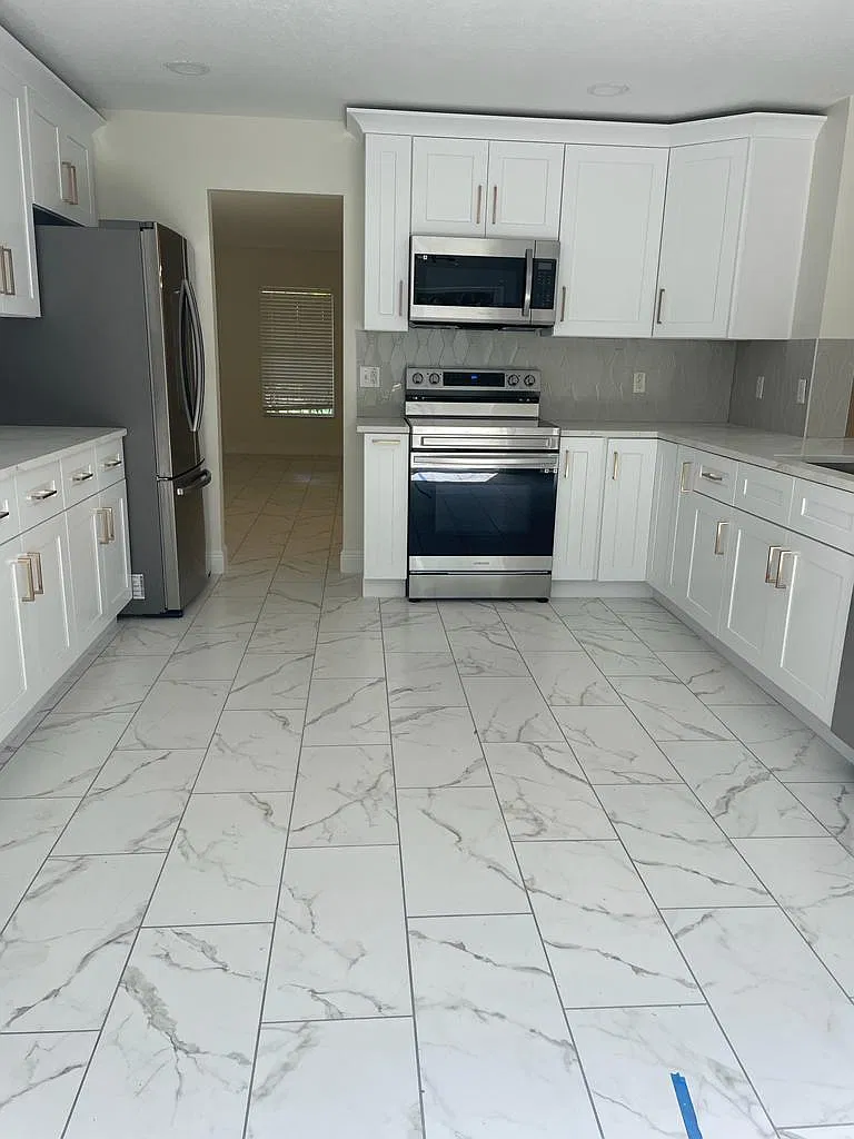 15689 Galbi Dr — Photo 3
