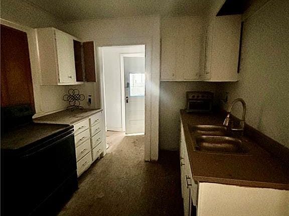 3rd image of 5609 Highland Ave