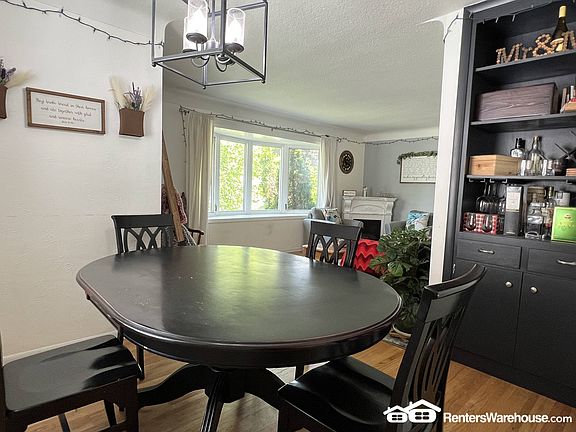 5th image of 1358 8th Ave S