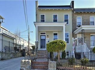 900 Crittenden St NW, Washington, DC 20011