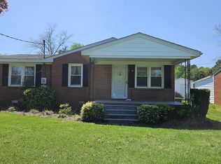 101 Oakland Boulevard, Clinton, NC 28328