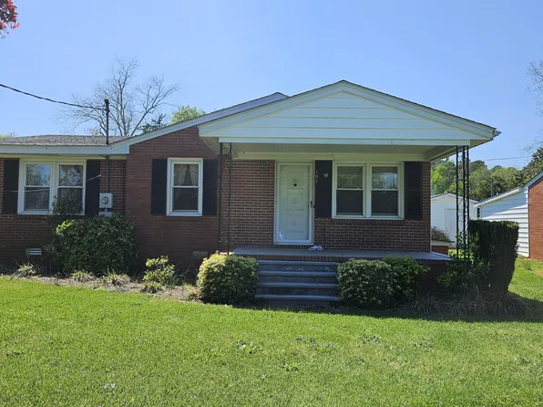 101 Oakland Boulevard, Clinton, NC 28328