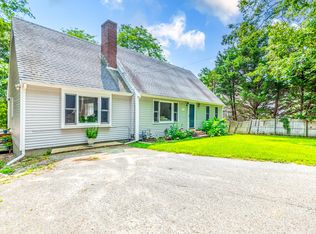 60 Capn Jacs Rd, Centerville, MA 02632