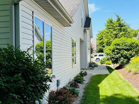 5th image of 1724 E Inverness Cir