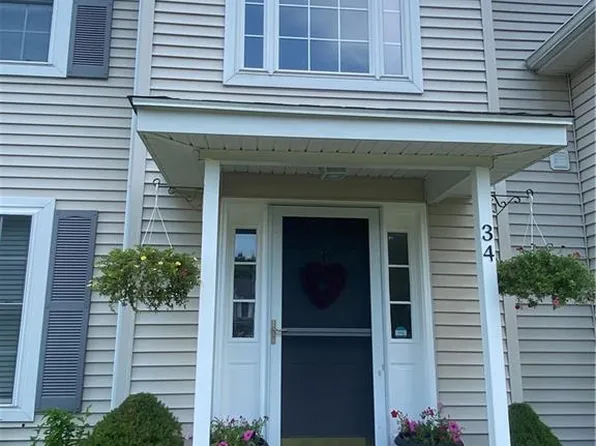 34 Stony Brook Drive, Suffield, CT 06078