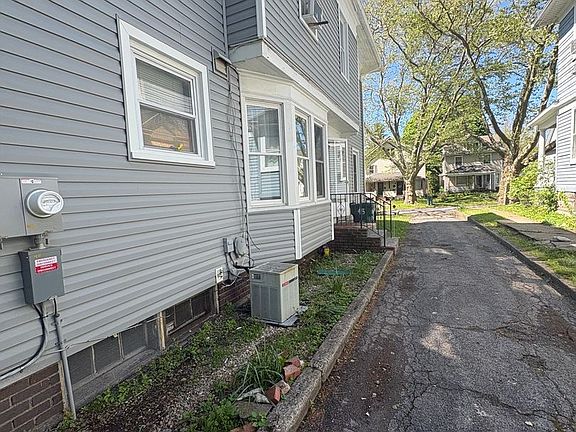 3rd image of 45 Clay Ave