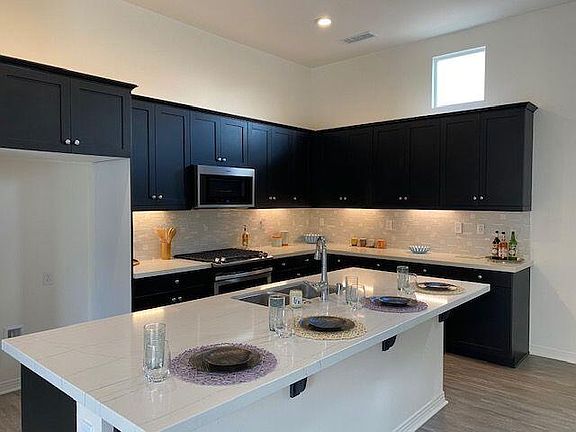 4th image of 78808 Amare Way