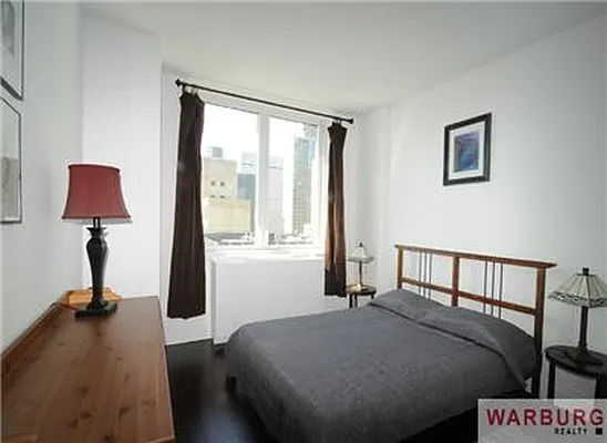 Rented by Warburg | media 11