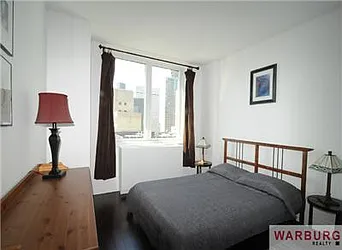 Rented by Warburg
