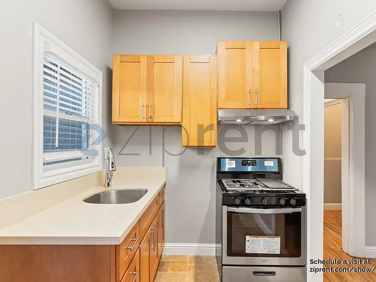 5580 Vallejo St #A — Photo 7