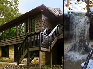 11700 Parkview Dr, Brecksville, OH 44141