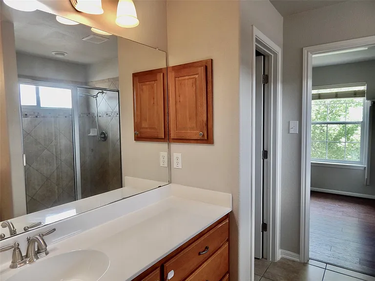1110 Willowbrook Dr — Photo 20