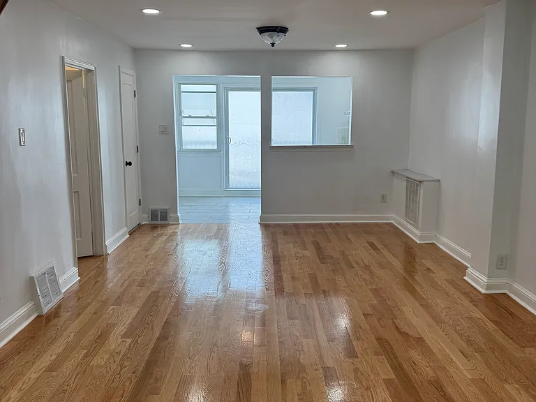 2036 S Newkirk St — Photo 3