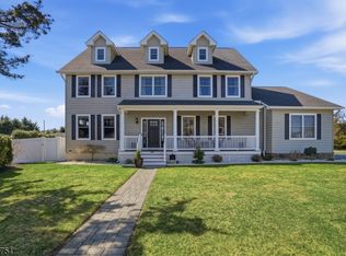 663 Harbor Rd, Brick, NJ