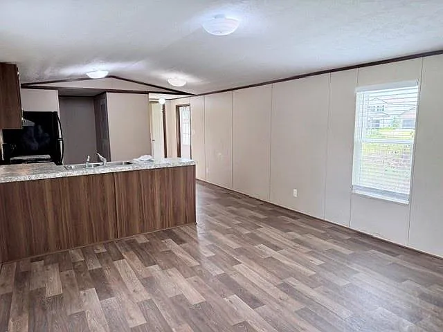 18771 Forest Lane Cir — Photo 2