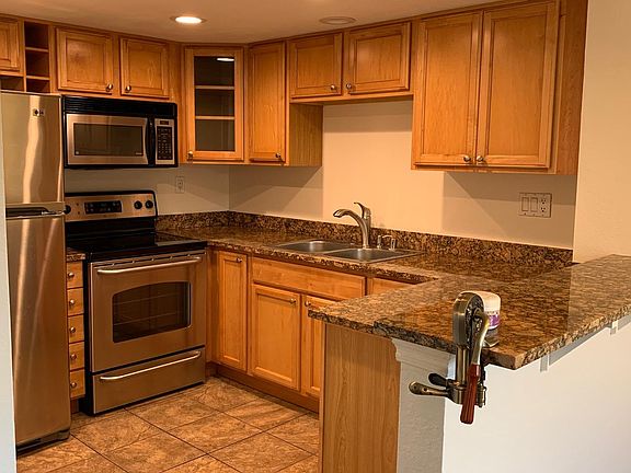3rd image of 15283 Maturin Dr Unit 69