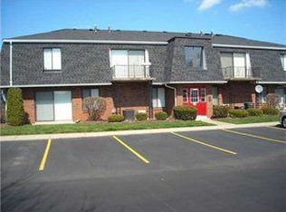 16B Foxberry Dr S, Amherst, NY 14068