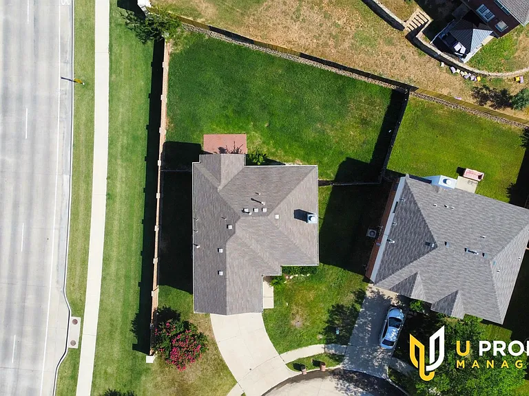 3501 Aldersyde Dr — Photo 34