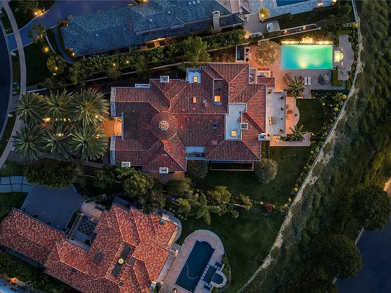 5 Pelican Hill Cir — Photo 16