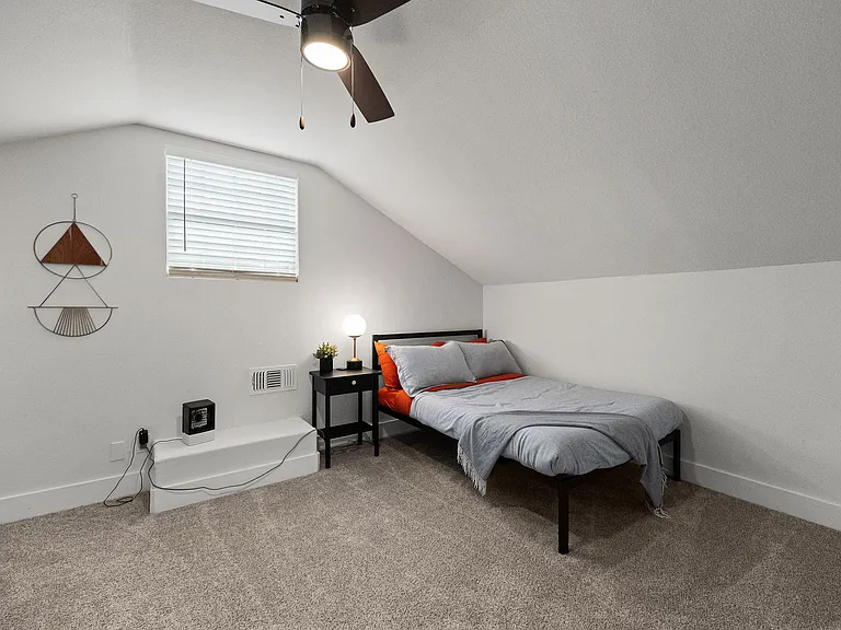 16502 Fox Knl — Photo 39