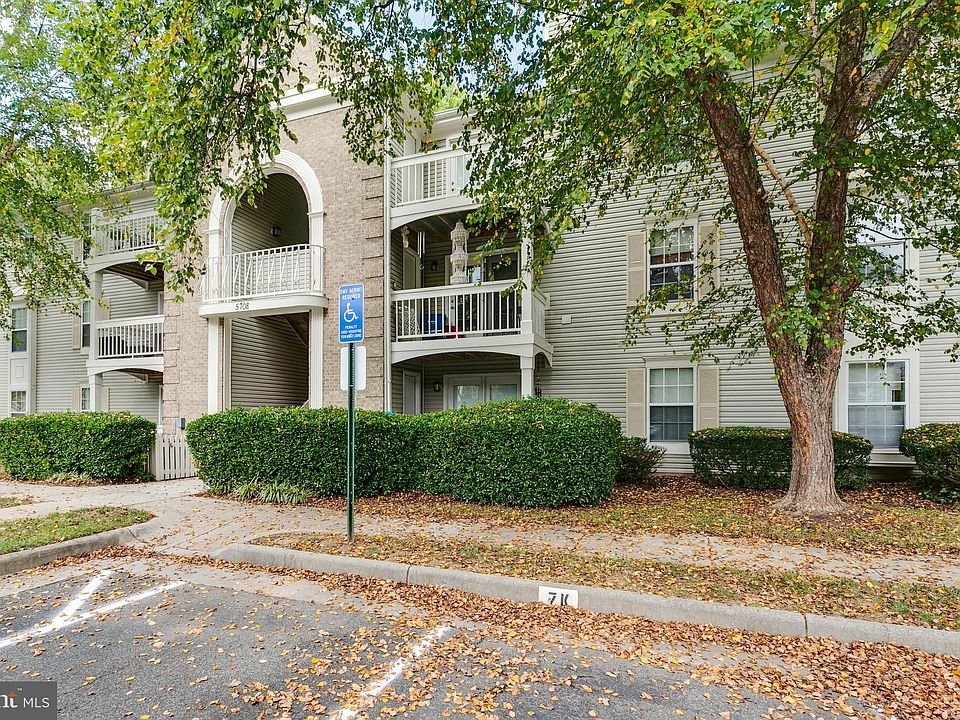 1st image of 5708 Olde Mill Ct Unit 121