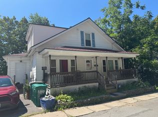 100 Marshall St, Fitchburg, MA 01420