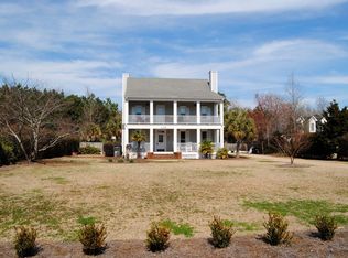 1309 Edgewater Club Rd, Wilmington, NC 28411