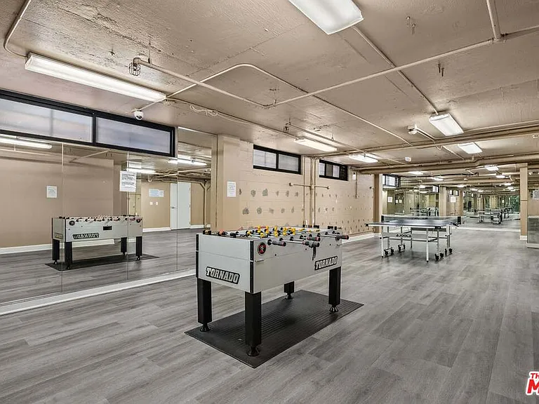 entertainment area