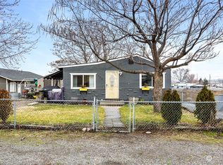 902 S 11th Ave, Pasco, WA 99301