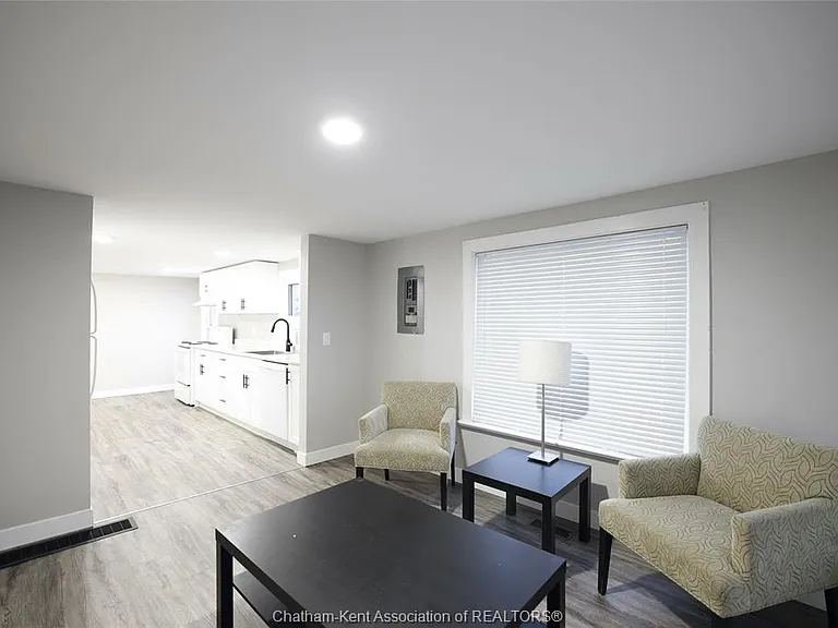 97 Taylor Ave — Photo 5