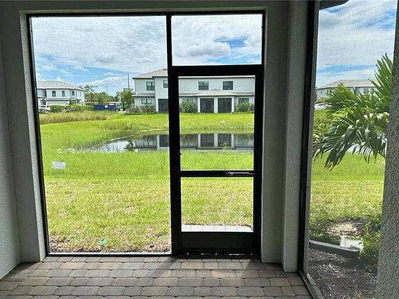 5th image of 4279 Sonoma Oaks CIR