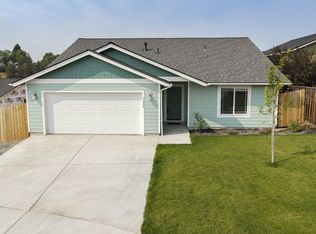 1335 NE Pippen Ct, Prineville, OR 97754