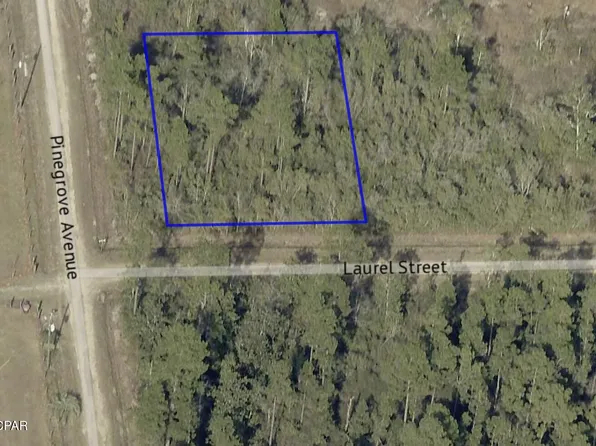 11701 Laurel St, Fountain, FL 32438