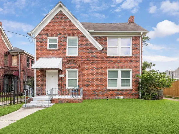 2113 Berry St #A, Houston, TX 77004