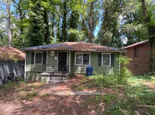1284 Lockwood Dr SW, Atlanta, GA 30311
